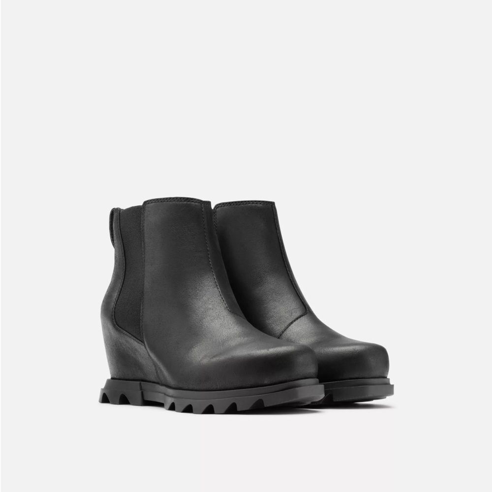 SOREL After Hours Black Leather Chelsea Wedge Booties Womens Size 9.5